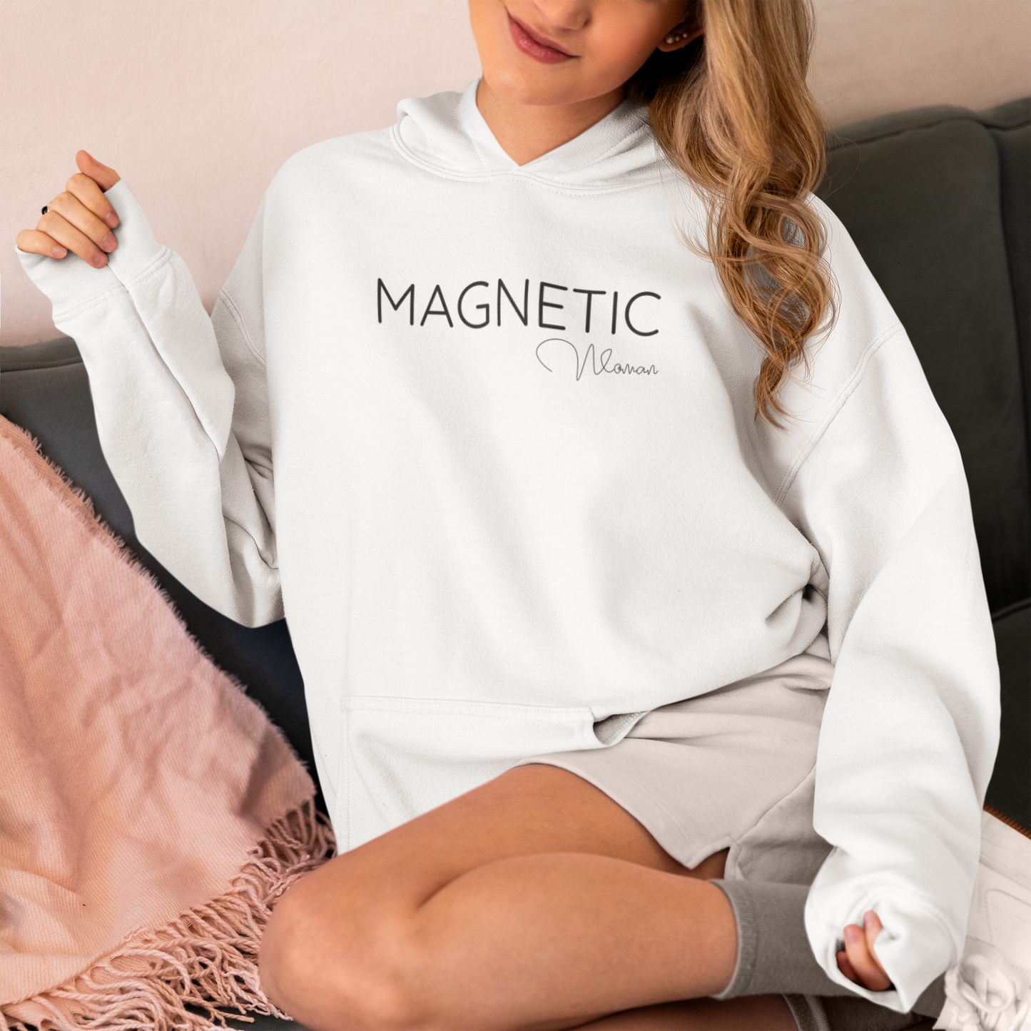 Magnetic Woman – Winter Oversized Hoodie