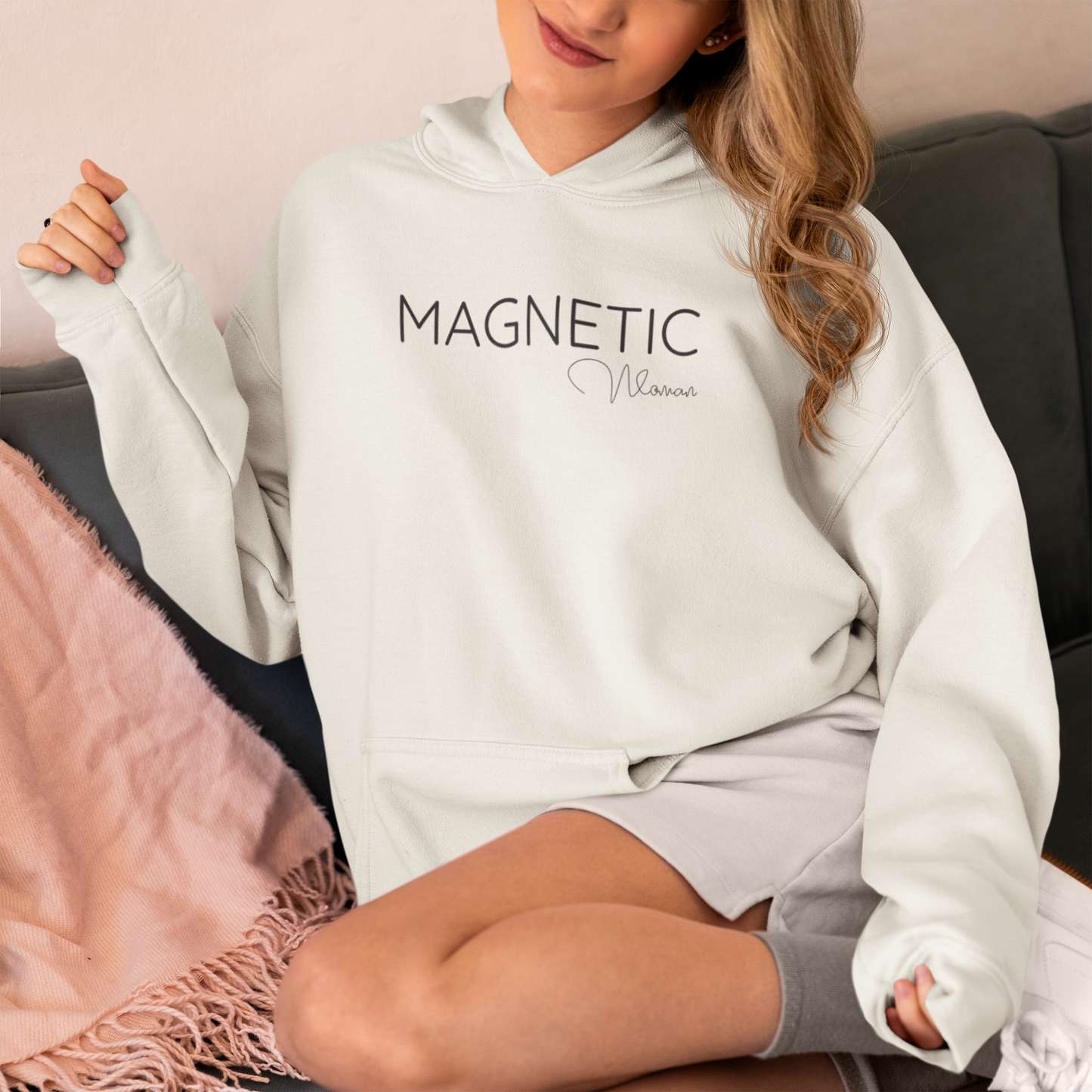Magnetic Woman – Winter Oversized Hoodie