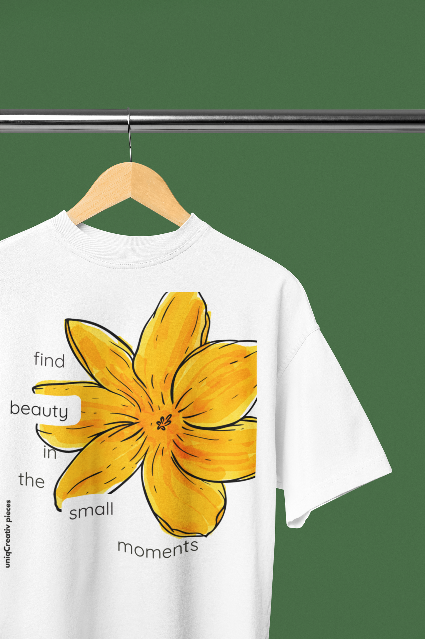 Jasmine Glow – Oversized T-Shirt